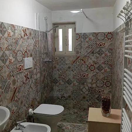 بيت للعطل Lapis Domus ليتشي