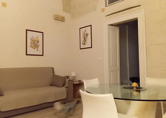 Lapis Domus * 레체